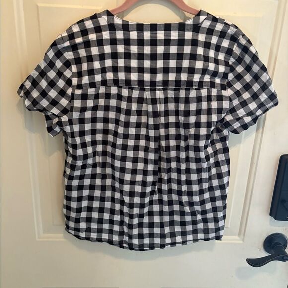 J. Crew Black and White Button Down Shirt with Mandarin Collar - Picture 3 of 4